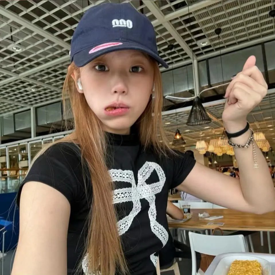 轻蔑